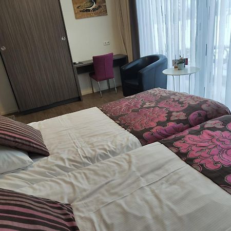 B&B Hotel De Vrije Vogel Elsloo  外观 照片