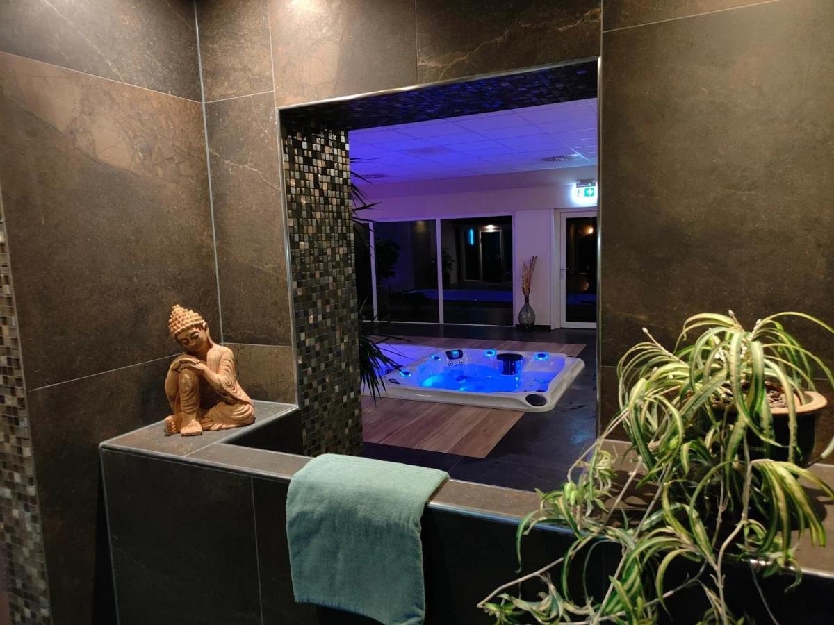B&B Hotel De Vrije Vogel Elsloo  外观 照片
