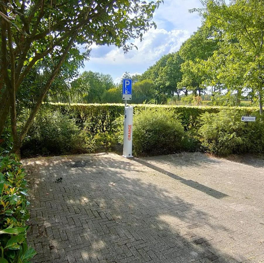 B&B Hotel De Vrije Vogel Elsloo  外观 照片